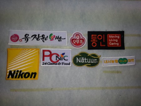 간단한 기업이름뿐만 아니라 기업의 CI도 그래픽으로  고퀄리티로 작업해드립니다^^